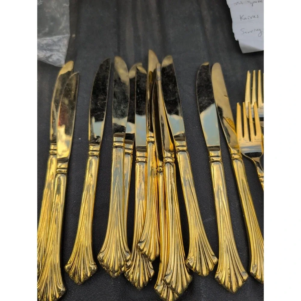 William And Rogers And Son Gold Pavillion Flatware 62 Pieces